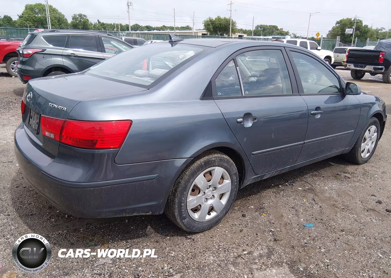 2010 Hyundai Sonata Gls VIN:5NPET4AC3AH605714 - 4
