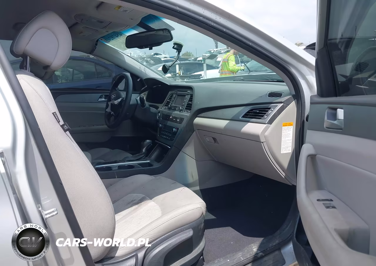 2016 Hyundai Sonata Hybrid Se VIN:KMHE24L18GA038202 - 5