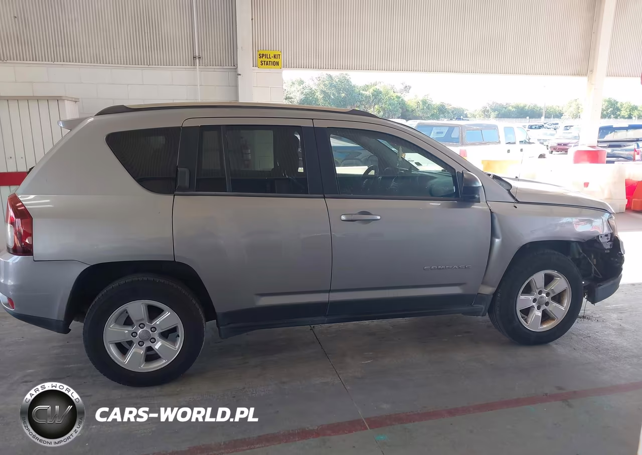 2014 Jeep Compass Sport VIN:1C4NJCBA8ED882609 - 13