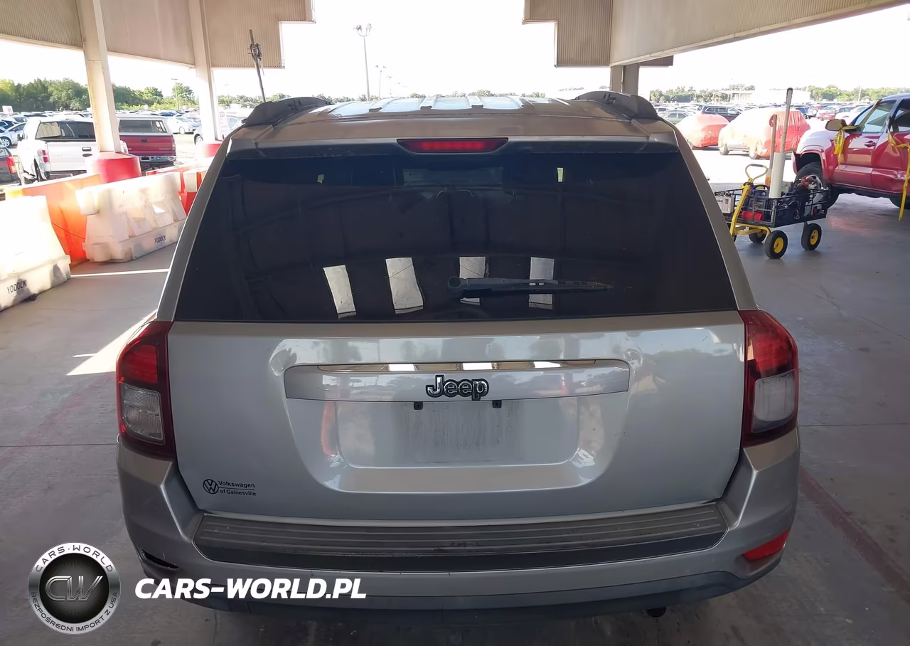 2014 Jeep Compass Sport VIN:1C4NJCBA8ED882609 - 16