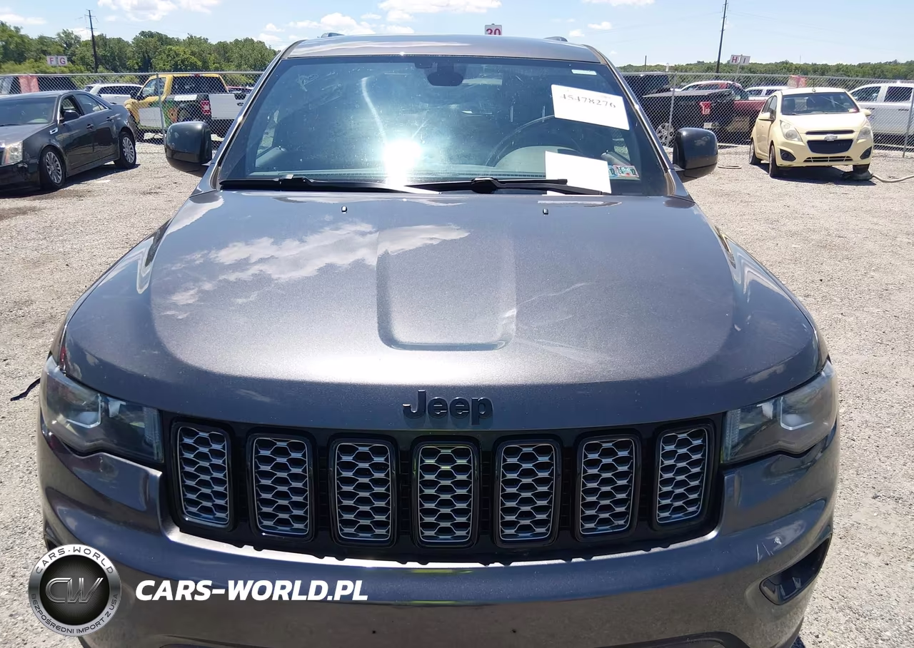 2017 Jeep Grand Cherokee Altitude VIN:1C4RJFAG2HC909466 - 12
