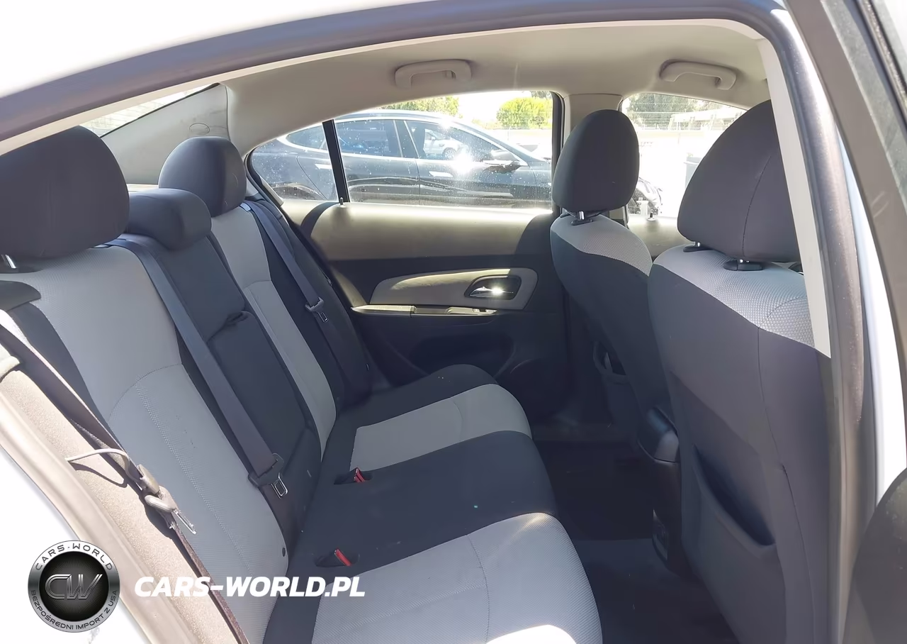 2011 Chevrolet Cruze Ls VIN:1G1PC5SH6B7121835 - 8