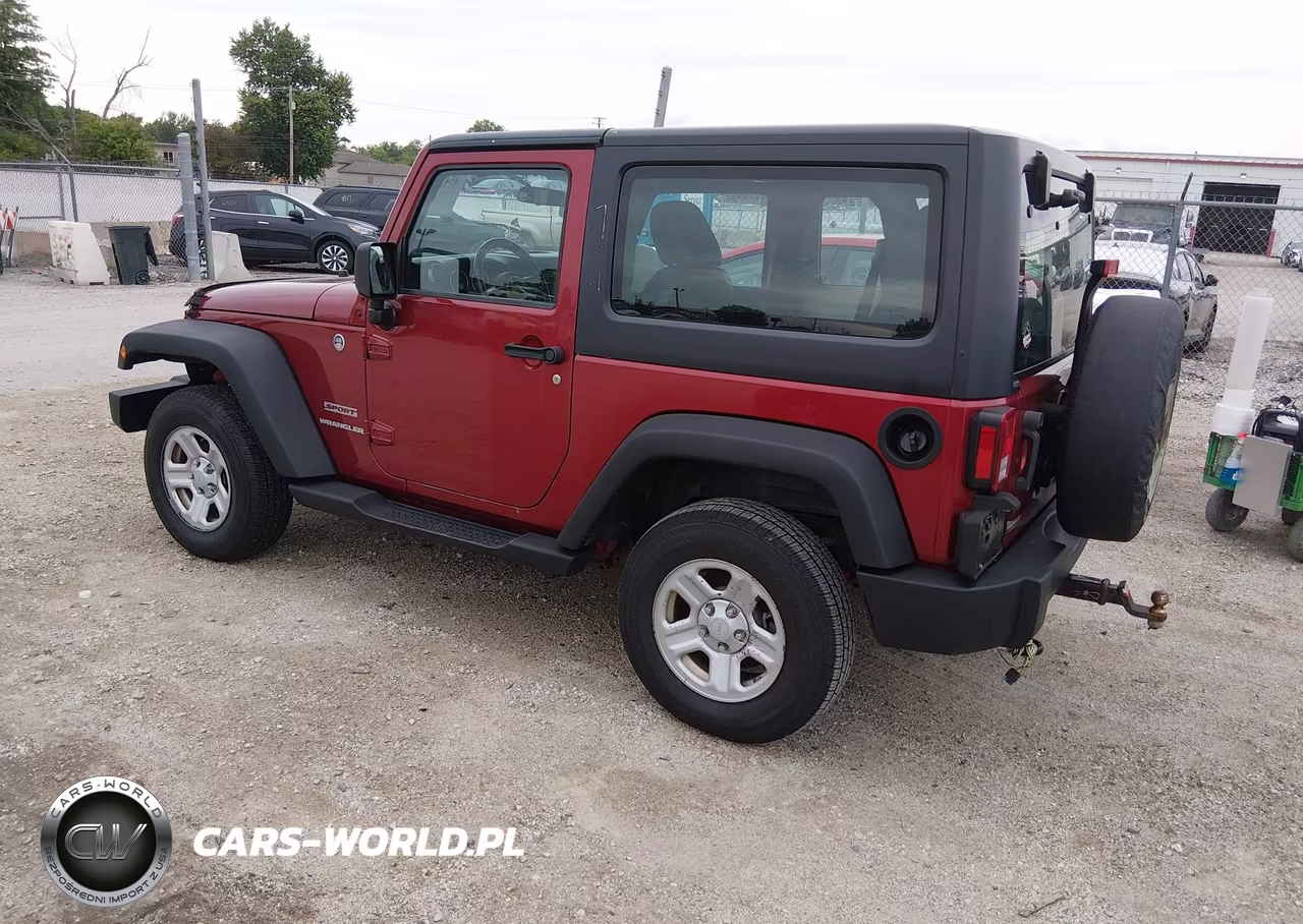 2013 Jeep Wrangler Sport VIN:1C4AJWAG6DL584120 - 3