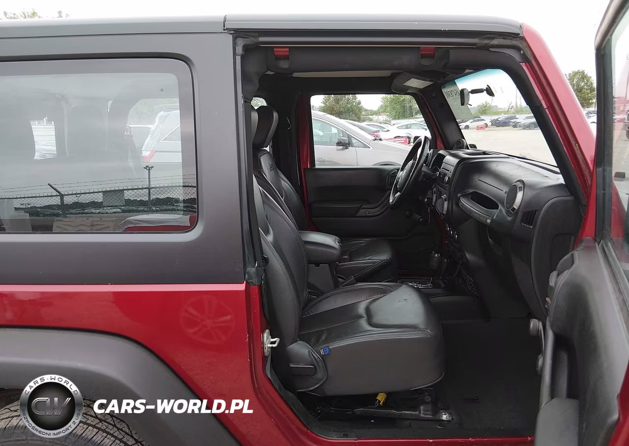 2013 Jeep Wrangler Sport VIN:1C4AJWAG6DL584120 - 5