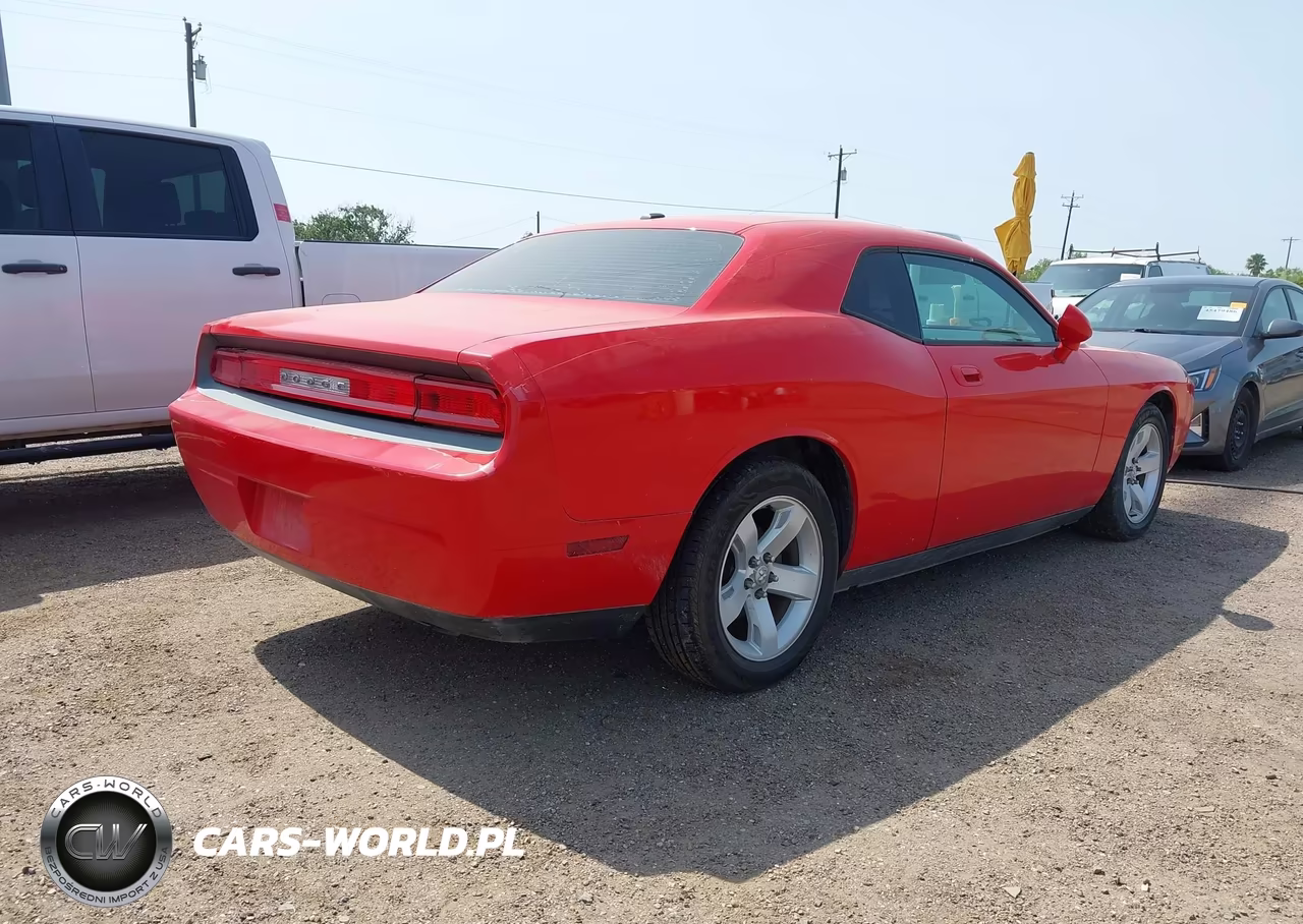 2010 Dodge Challenger Se VIN:2B3CJ4DV6AH322079 - 4