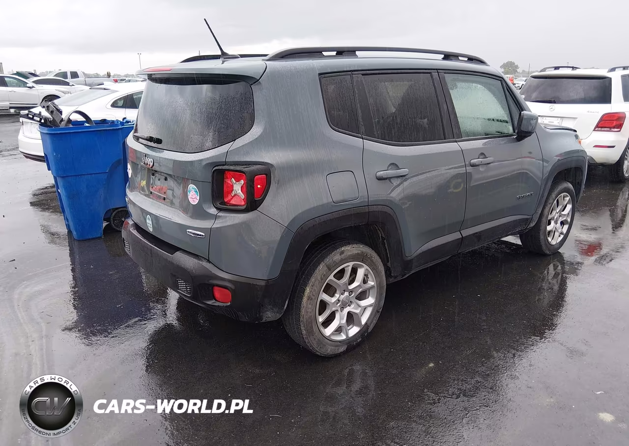2017 Jeep Renegade Latitude VIN:ZACCJBBB0HPF40569 - 4