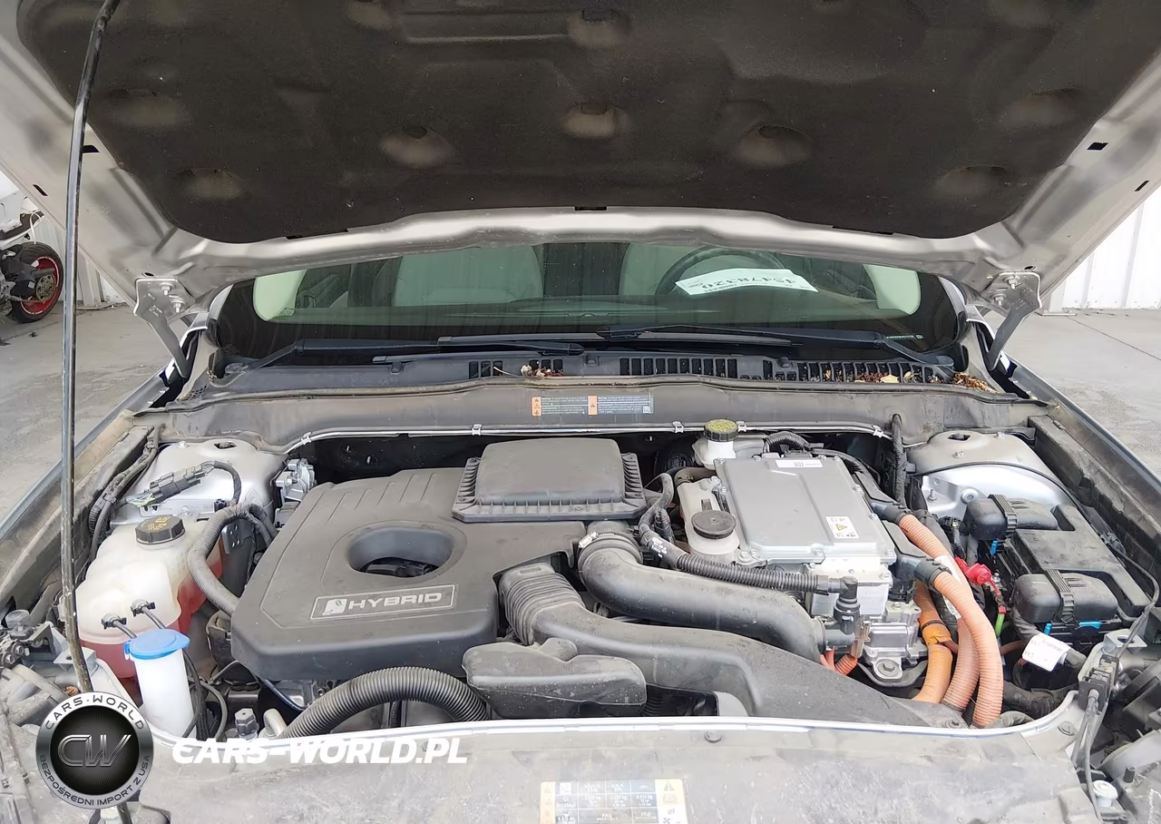 2018 Ford Fusion Hybrid S VIN:3FA6P0UU0JR212746 - 10