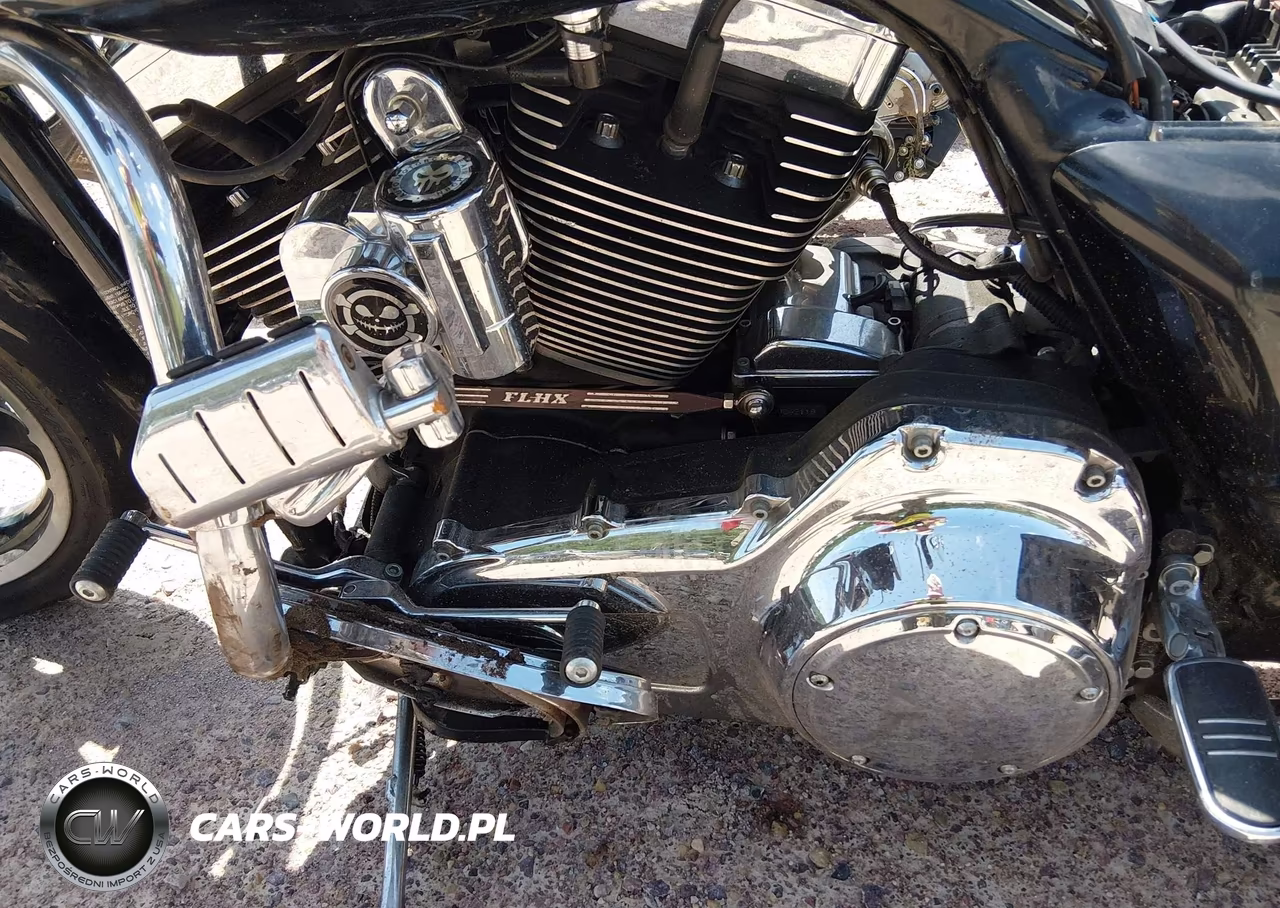 2009 Harley-Davidson Flhx VIN:1HD1KB4199Y614667 - 9