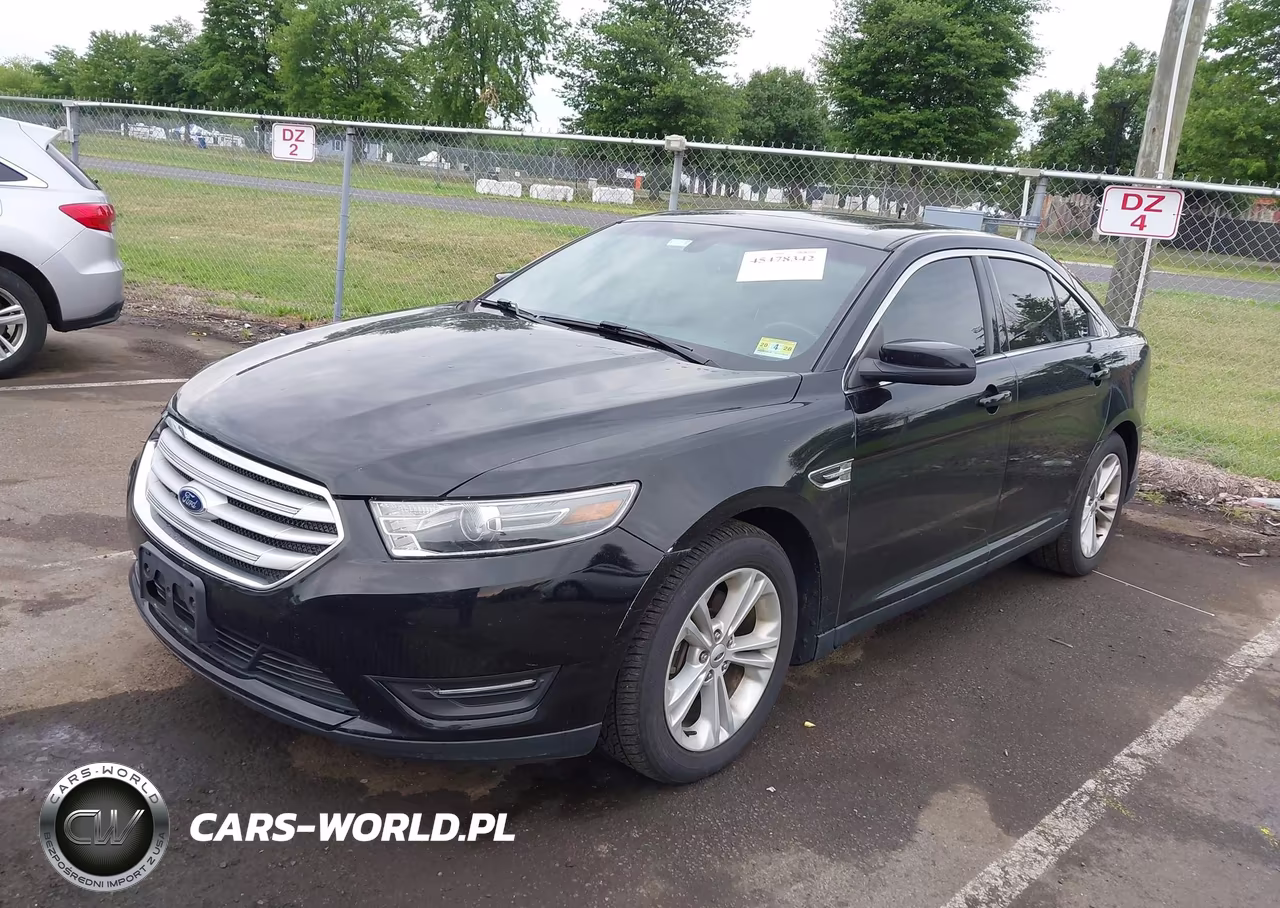 2016 Ford Taurus Sel VIN:1FAHP2E8XGG130884 - 2