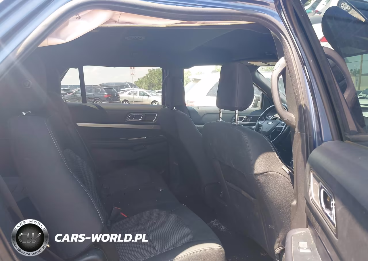 2019 Ford Explorer Xlt VIN:1FM5K8D8XKGA05775 - 8