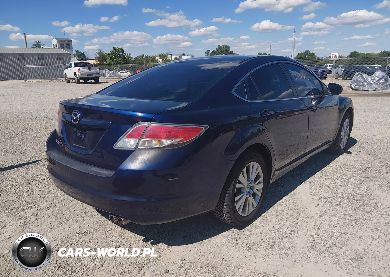 2010 Mazda Mazda6 I Sport VIN:1YVHZ8BH5A5M22113 - 4