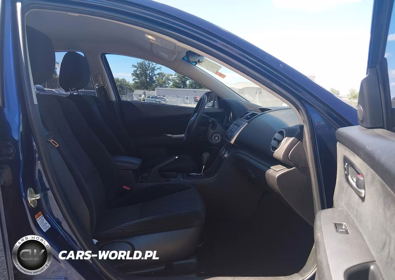 2010 Mazda Mazda6 I Sport VIN:1YVHZ8BH5A5M22113 - 5