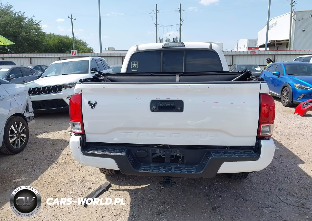 2017 Toyota Tacoma Sr VIN:5TFAX5GN3HX078791 - 17