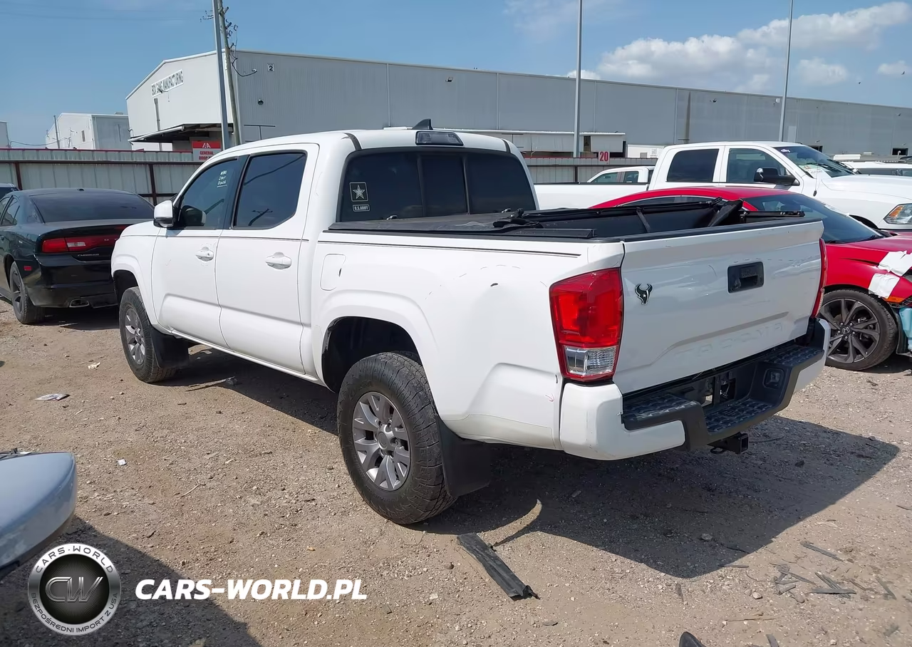 2017 Toyota Tacoma Sr VIN:5TFAX5GN3HX078791 - 3
