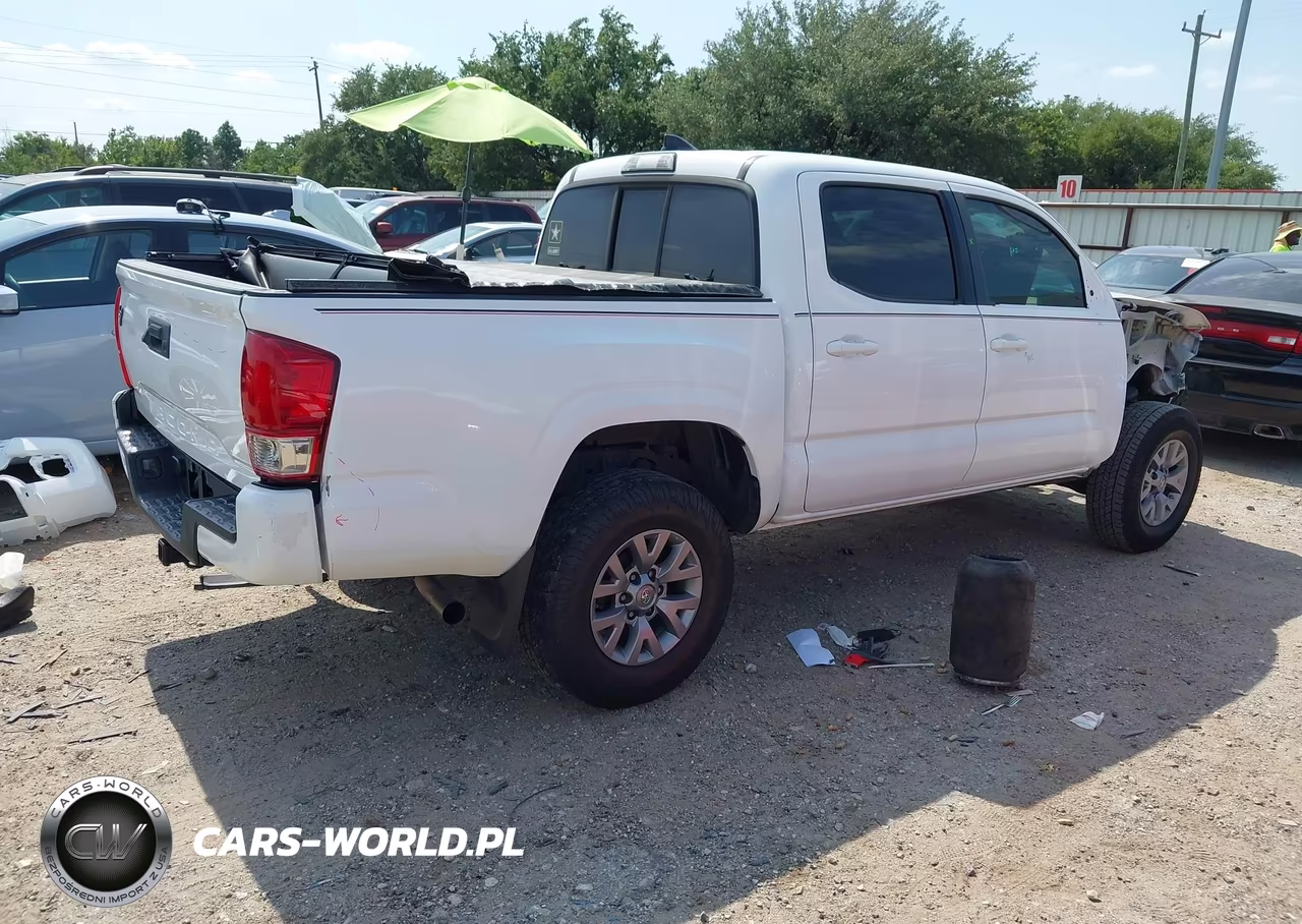2017 Toyota Tacoma Sr VIN:5TFAX5GN3HX078791 - 4