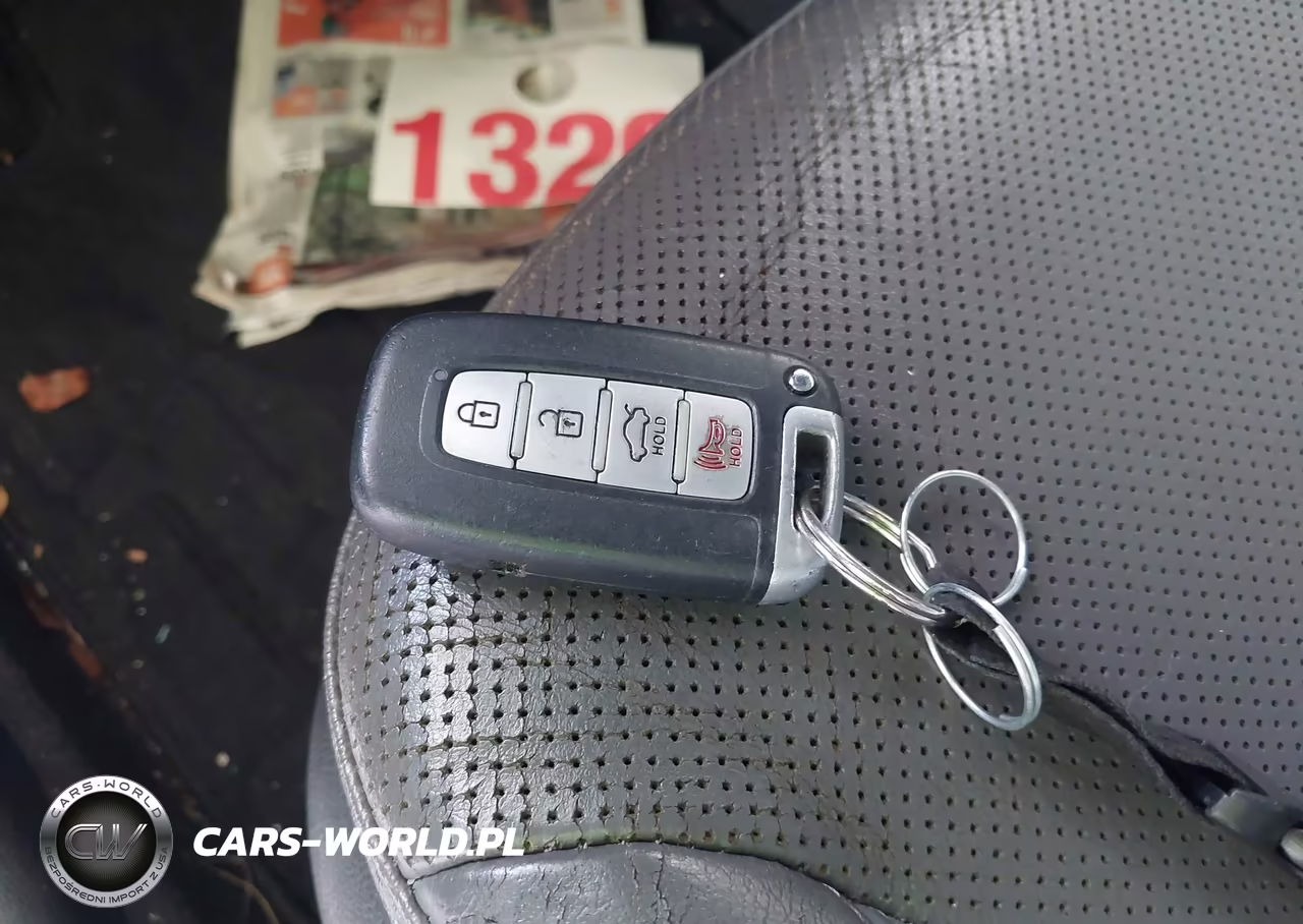 2012 Hyundai Sonata Hybrid VIN:KMHEC4A49CA023406 - 11