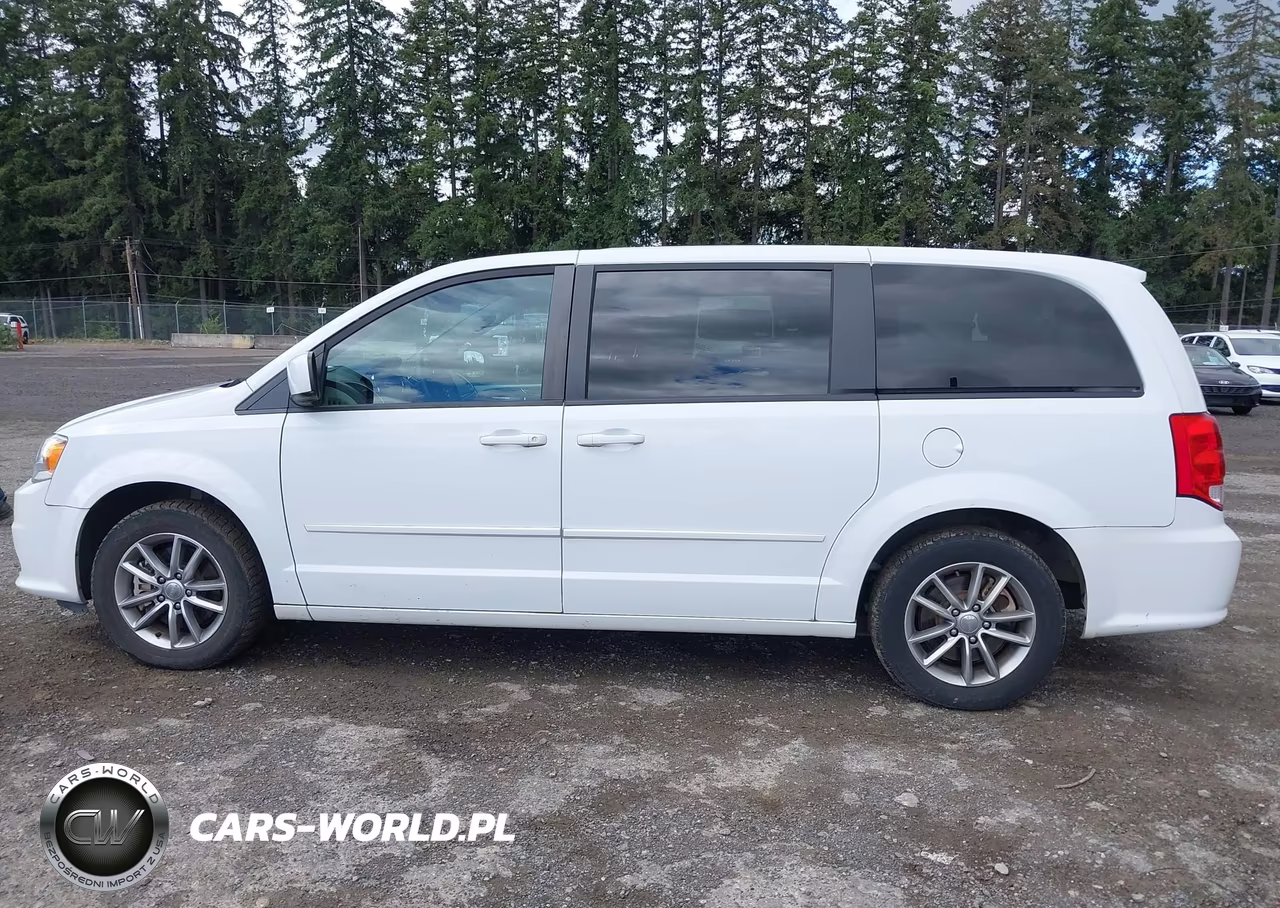 2016 Dodge Grand Caravan Se Plus VIN:2C4RDGBG6GR395588 - 14