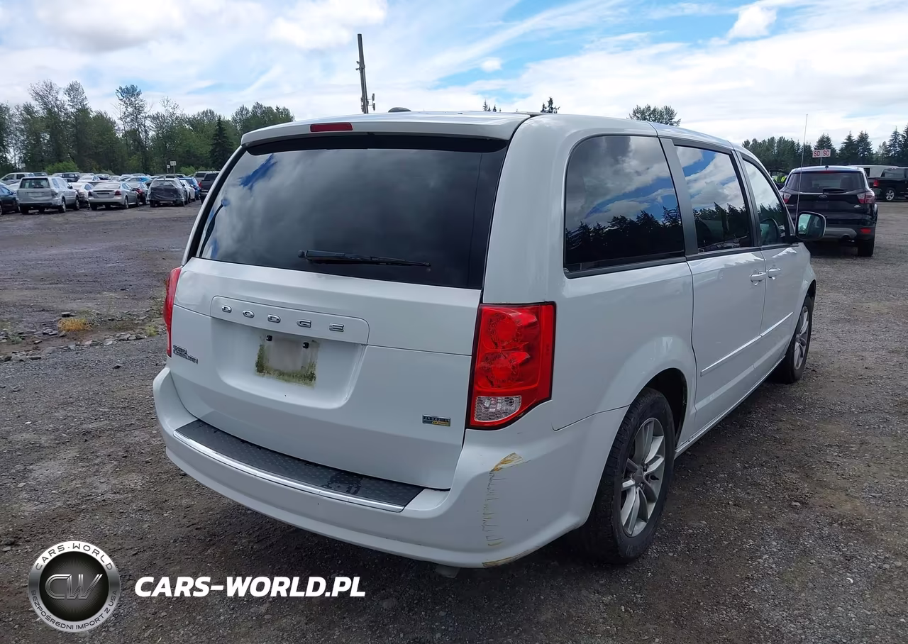 2016 Dodge Grand Caravan Se Plus VIN:2C4RDGBG6GR395588 - 4
