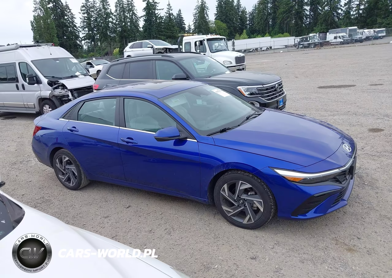 2025 Hyundai Elantra Limited VIN:KMHLP4DG1SU032633 - 13