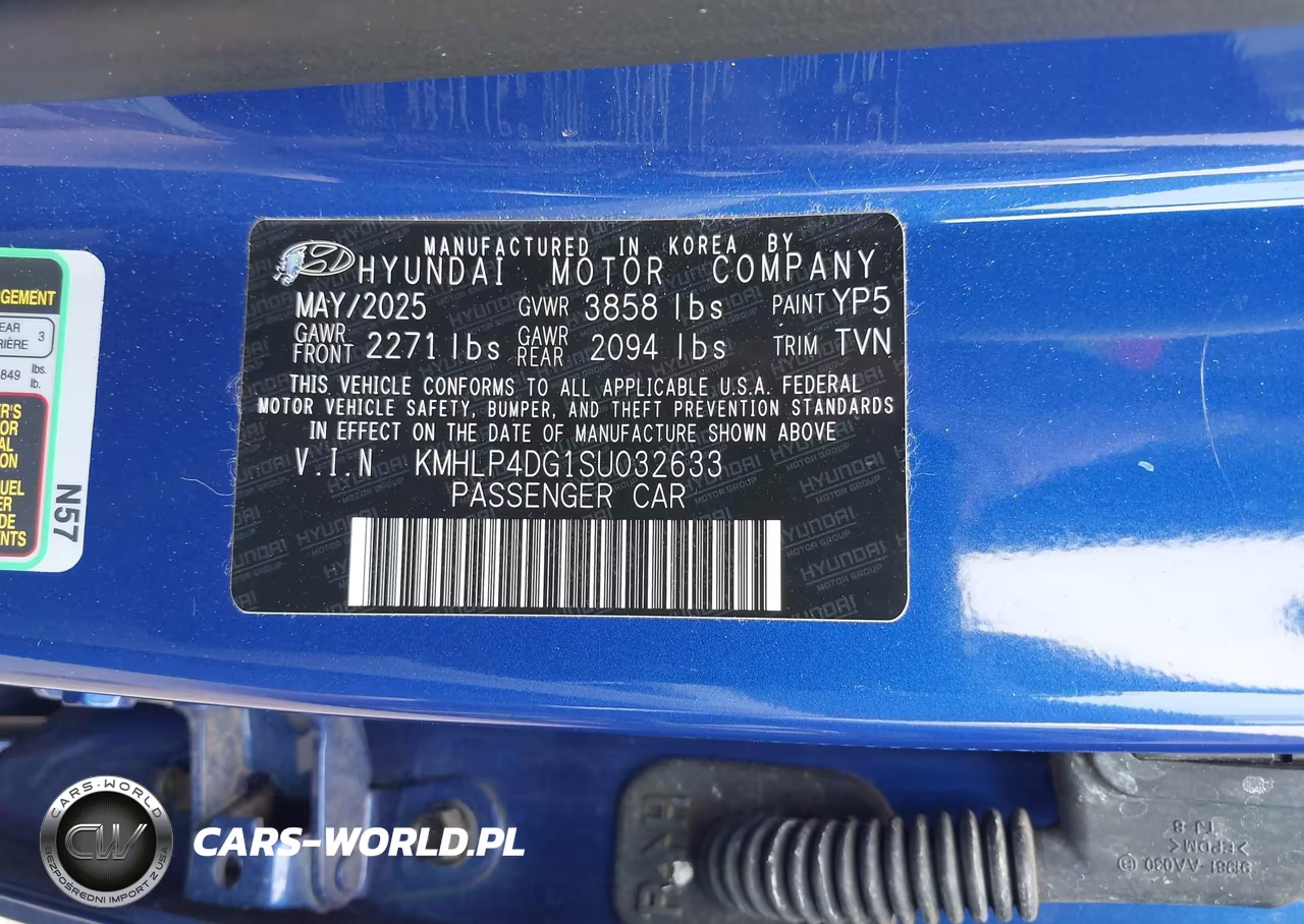 2025 Hyundai Elantra Limited VIN:KMHLP4DG1SU032633 - 9