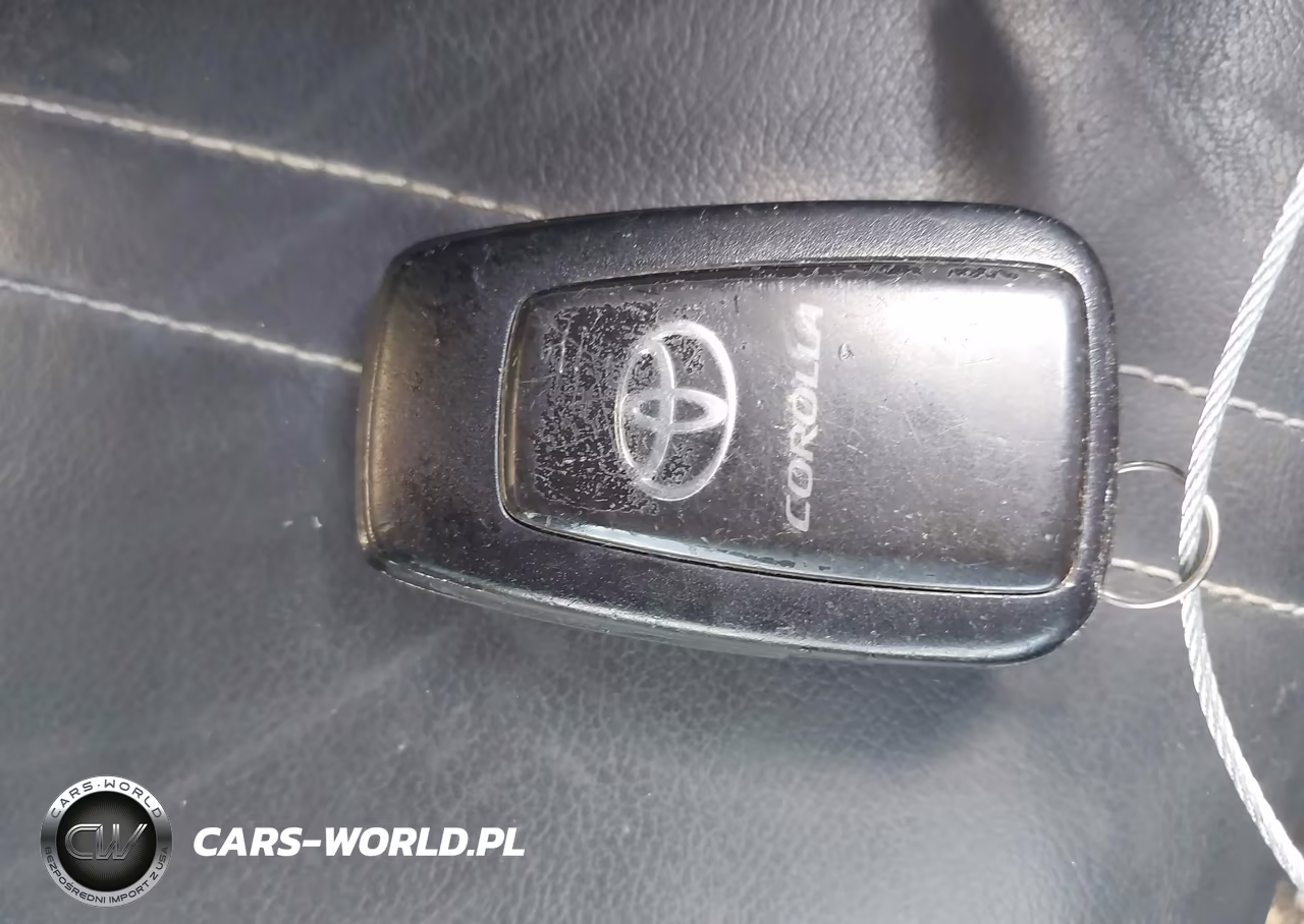 2019 Toyota Corolla Xse VIN:JTNK4RBE4K3067160 - 11