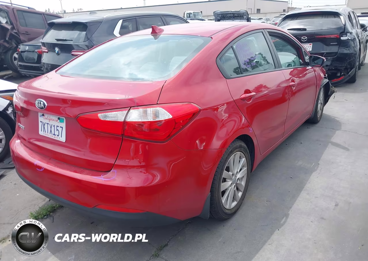 2015 Kia Forte Lx VIN:KNAFX4A63F5277847 - 4