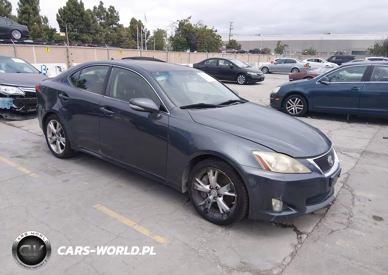 2010 Lexus Is 350 – zdjęcie 1 z 16