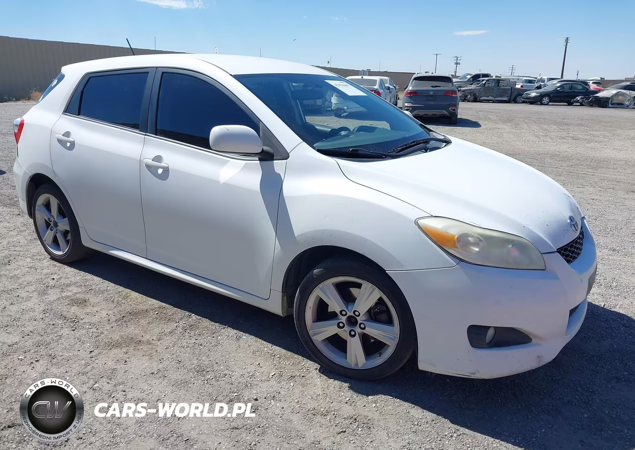 2010 Toyota Matrix S – zdjęcie 1 z 12