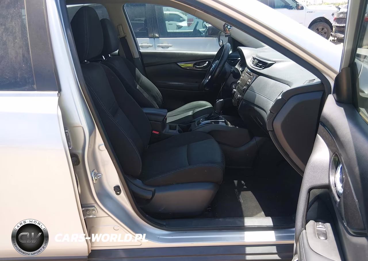 2017 Nissan Rogue S VIN:KNMAT2MT5HP532925 - 5