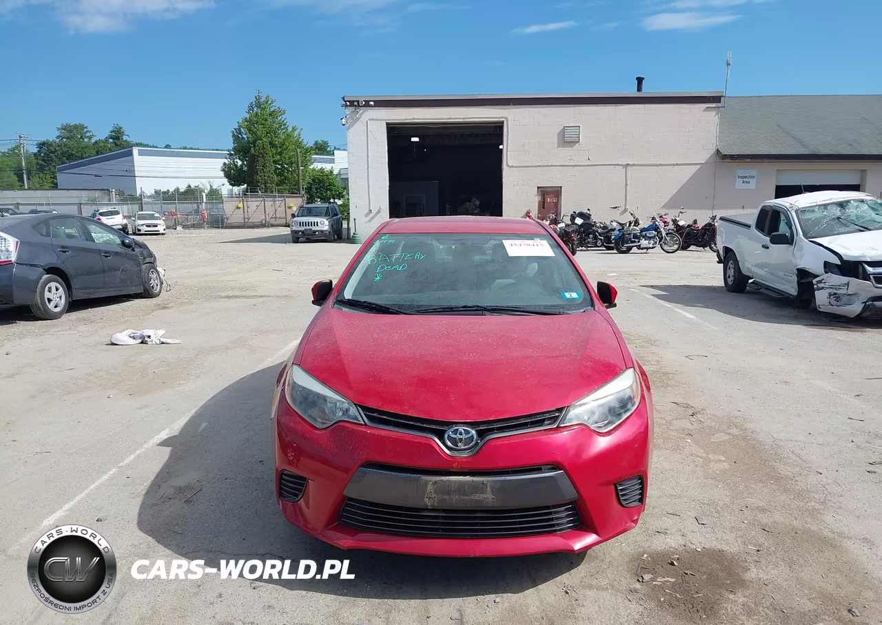 2015 Toyota Corolla Le VIN:2T1BURHE0FC437982 - 12