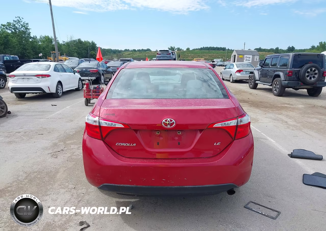 2015 Toyota Corolla Le VIN:2T1BURHE0FC437982 - 15