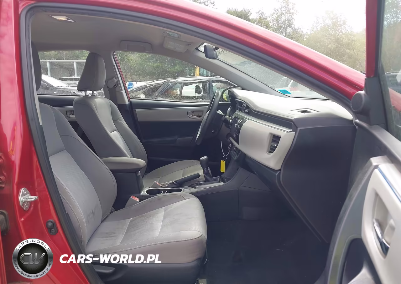 2015 Toyota Corolla Le VIN:2T1BURHE0FC437982 - 5