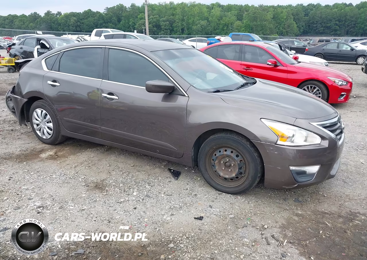 2015 Nissan Altima 2.5 S – zdjęcie 1 z 17
