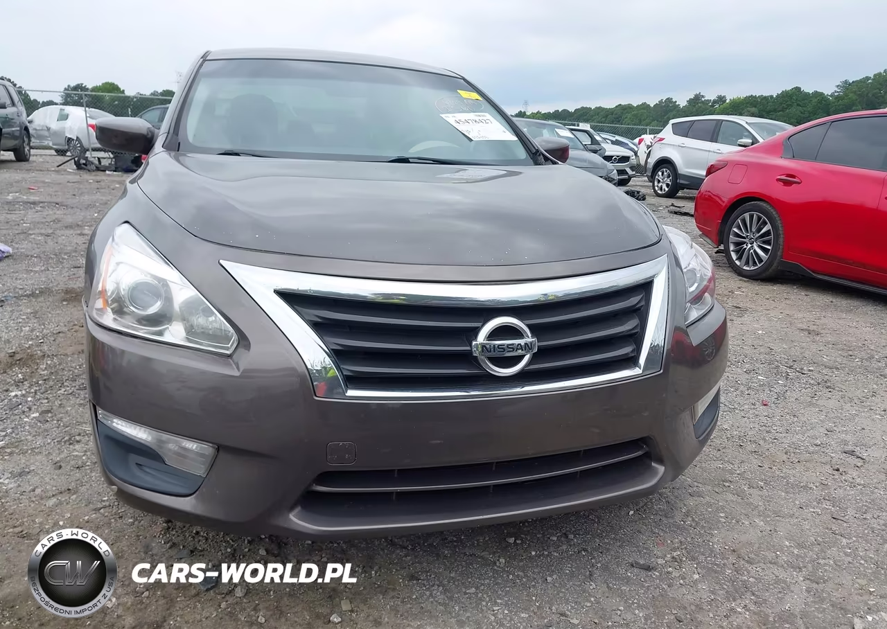 2015 Nissan Altima 2.5 S VIN:1N4AL3AP8FN366718 - 13