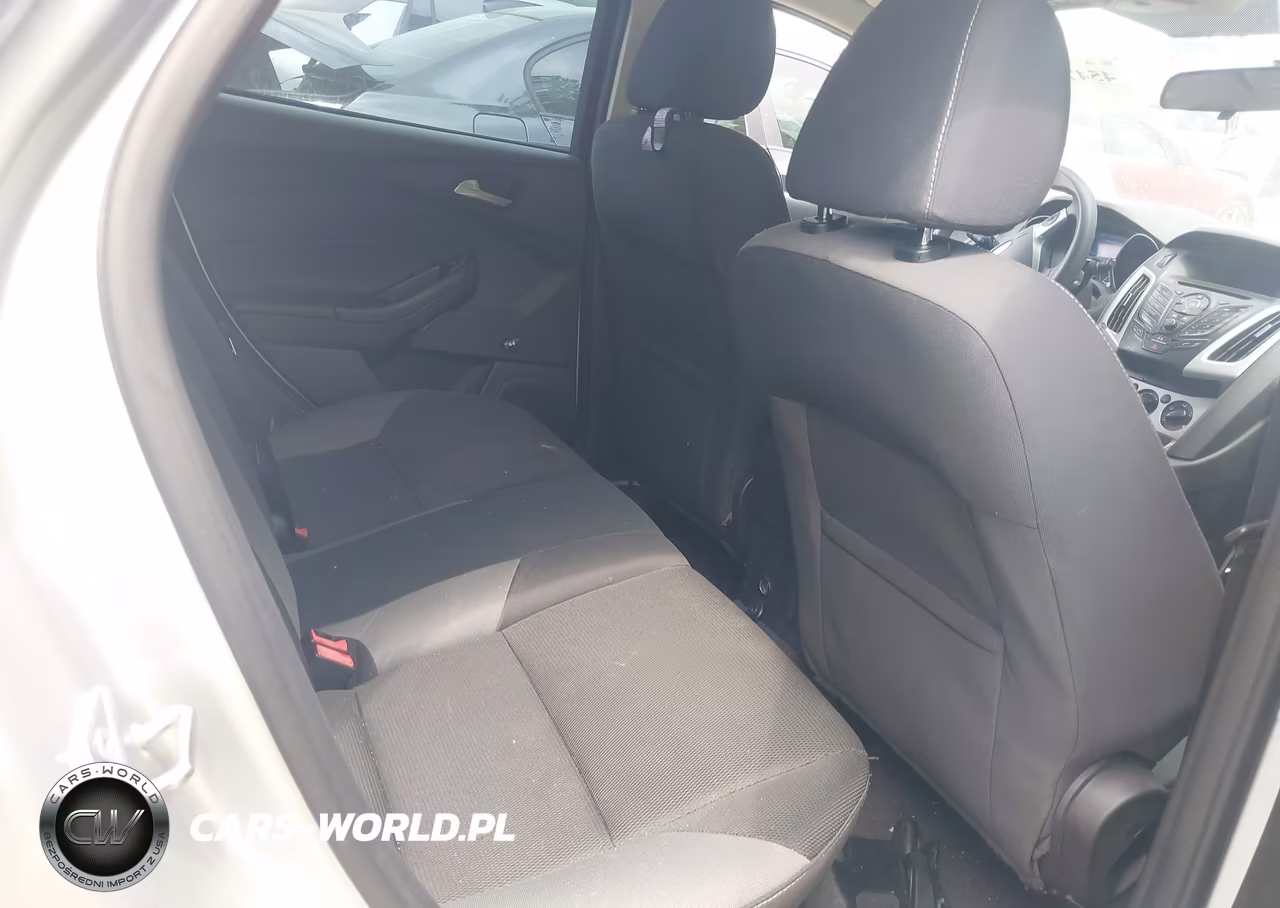 FORD FOCUS VIN:1FADP3K25EL410494 - 8