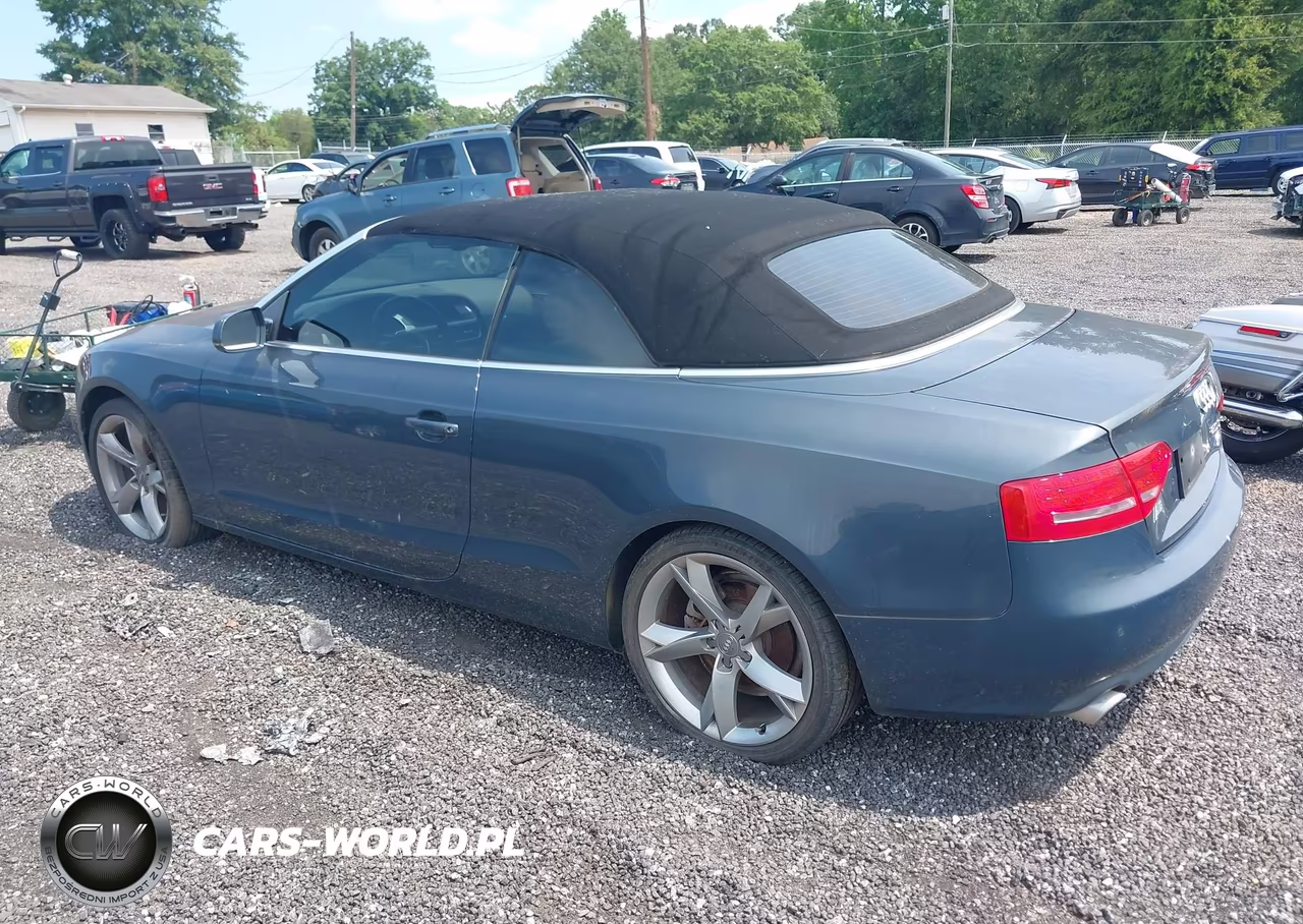 2011 Audi A5 2.0T Premium VIN:WAUJFAFH7BN012476 - 3