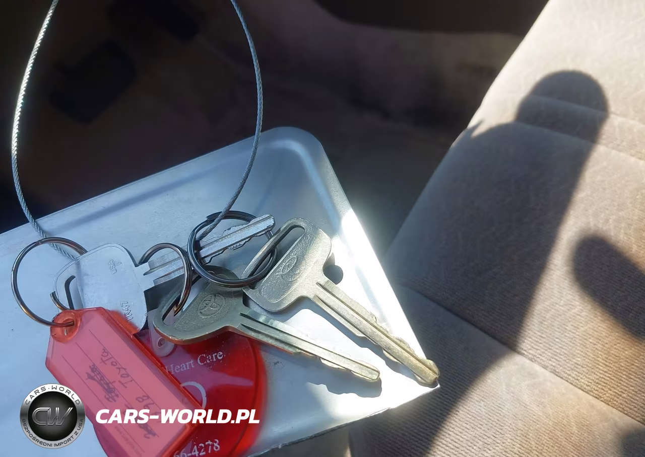 1998 Toyota Camry Le VIN:JT2BG22K7W0123732 - 11