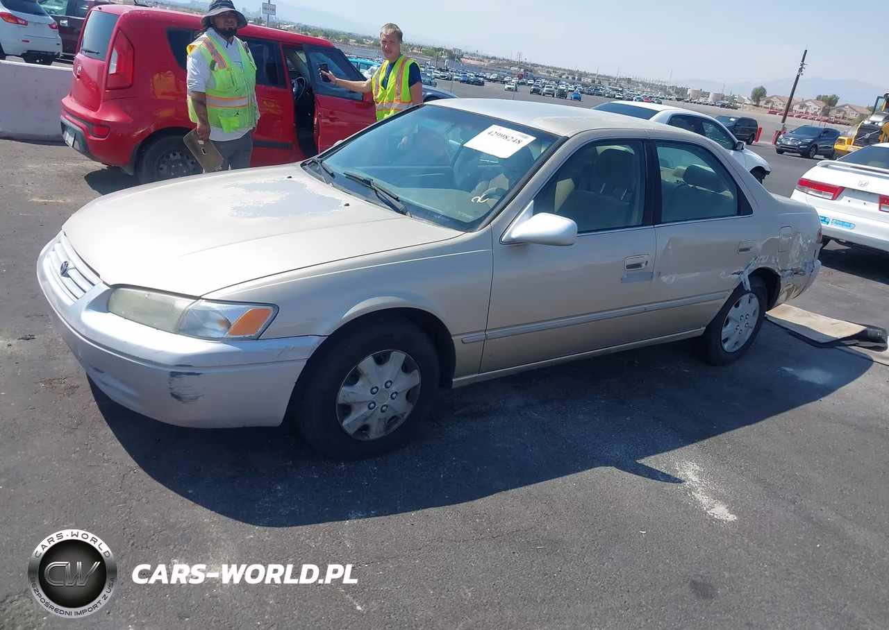 1998 Toyota Camry Le VIN:JT2BG22K7W0123732 - 14