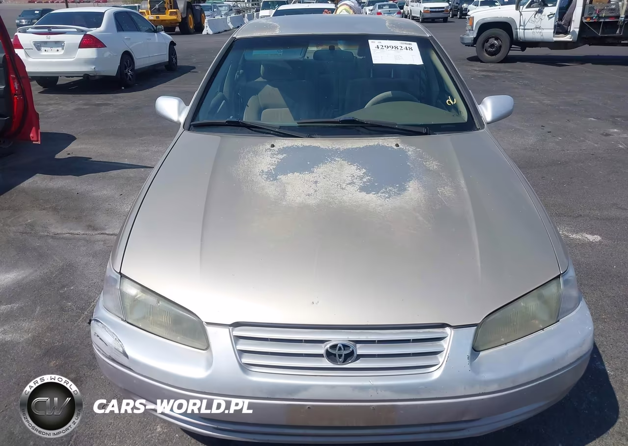 1998 Toyota Camry Le VIN:JT2BG22K7W0123732 - 17