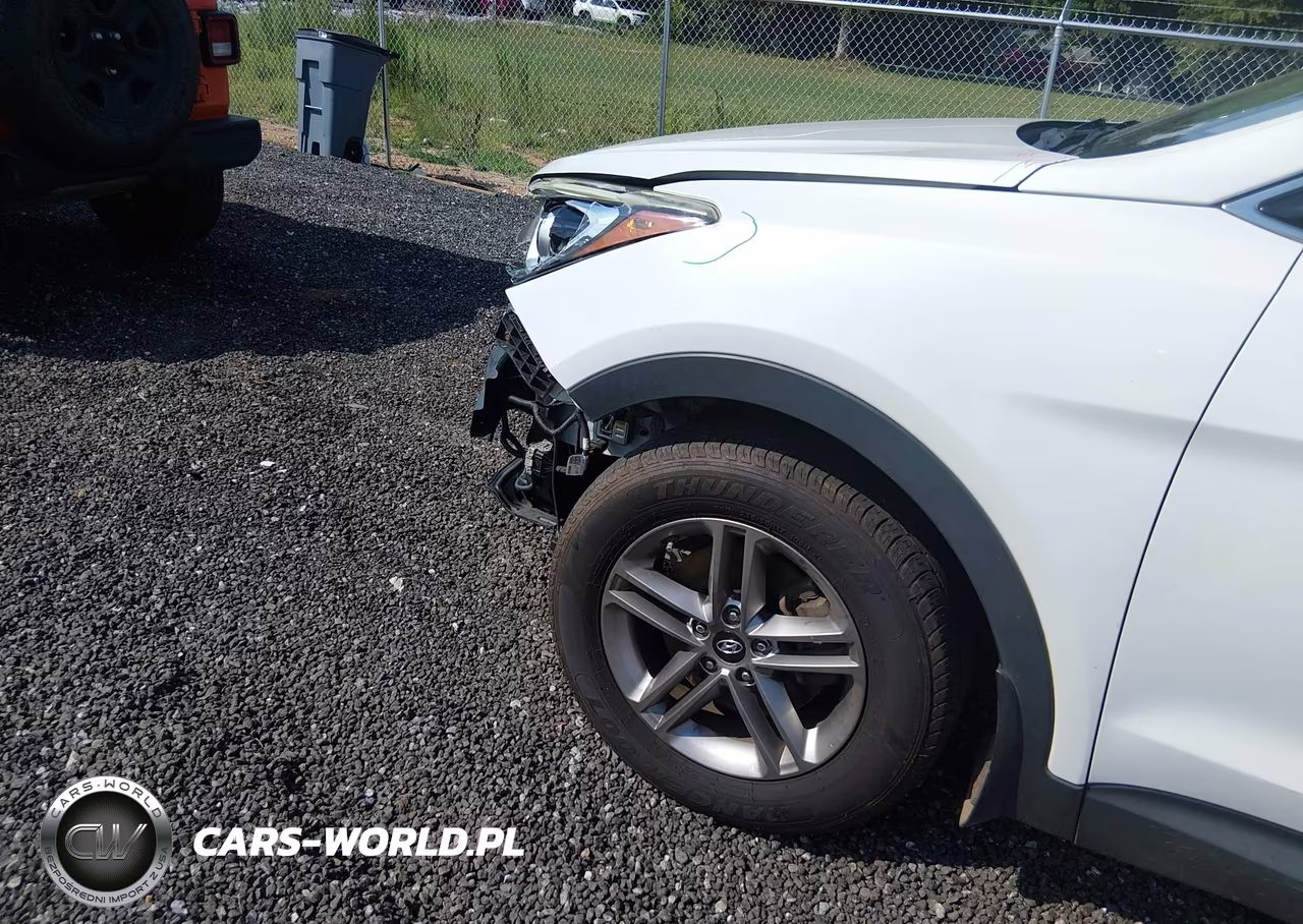 2018 Hyundai Santa Fe Sport 2.4L VIN:5XYZUDLB2JG537884 - 6