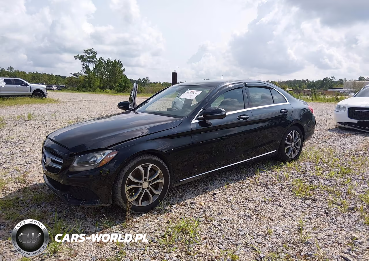 2016 Mercedes-Benz C 300 VIN:55SWF4JB7GU174495 - 2