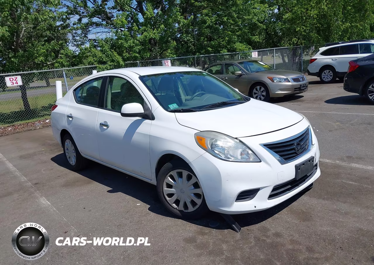 2012 Nissan Versa 1.6 Sv