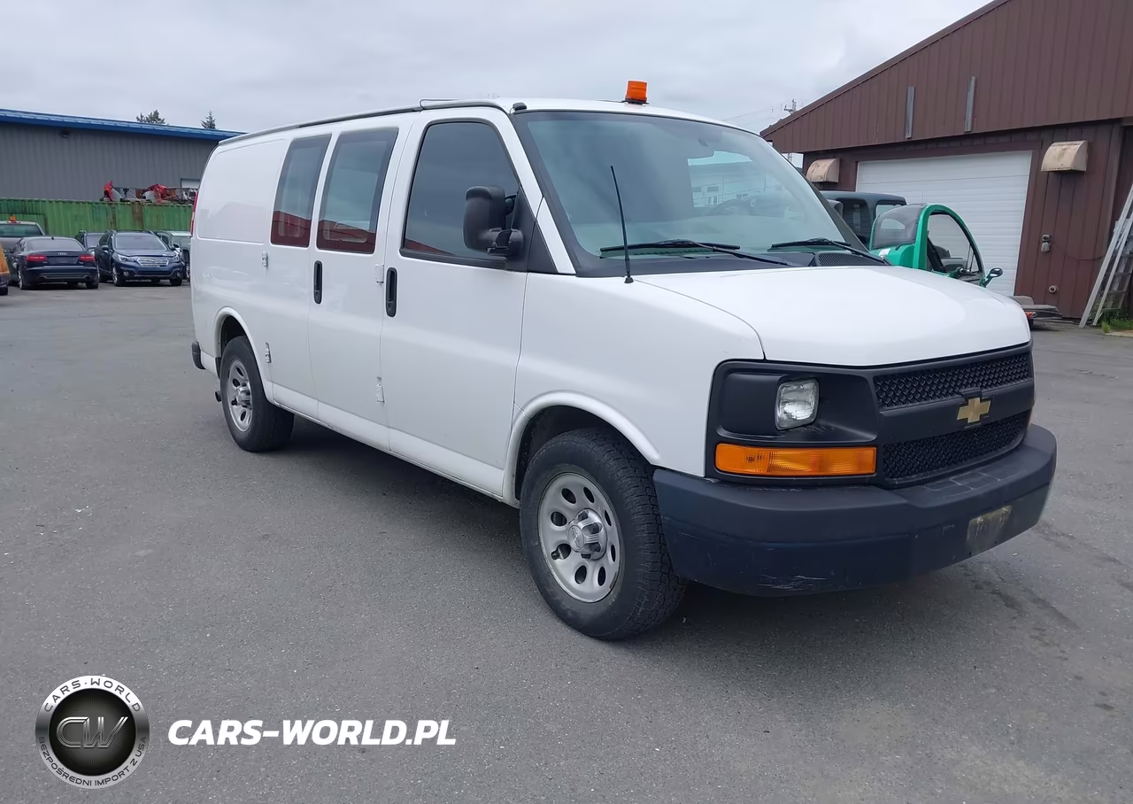 2014 Chevrolet Express 1500 Work Van – zdjęcie 1 z 16