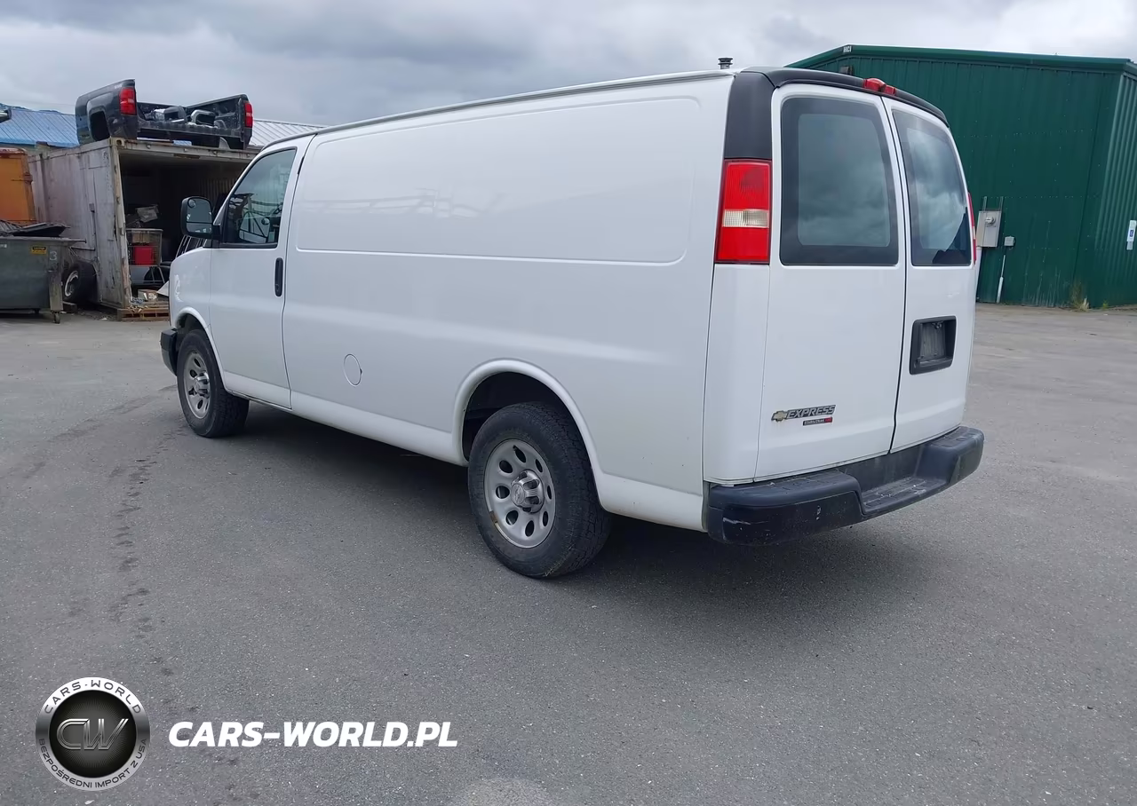 2014 Chevrolet Express 1500 Work Van VIN:1GCSHAF48E1187121 - 3
