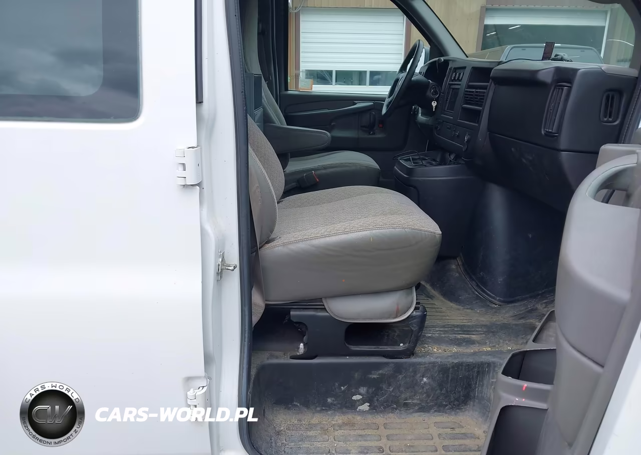 2014 Chevrolet Express 1500 Work Van VIN:1GCSHAF48E1187121 - 5