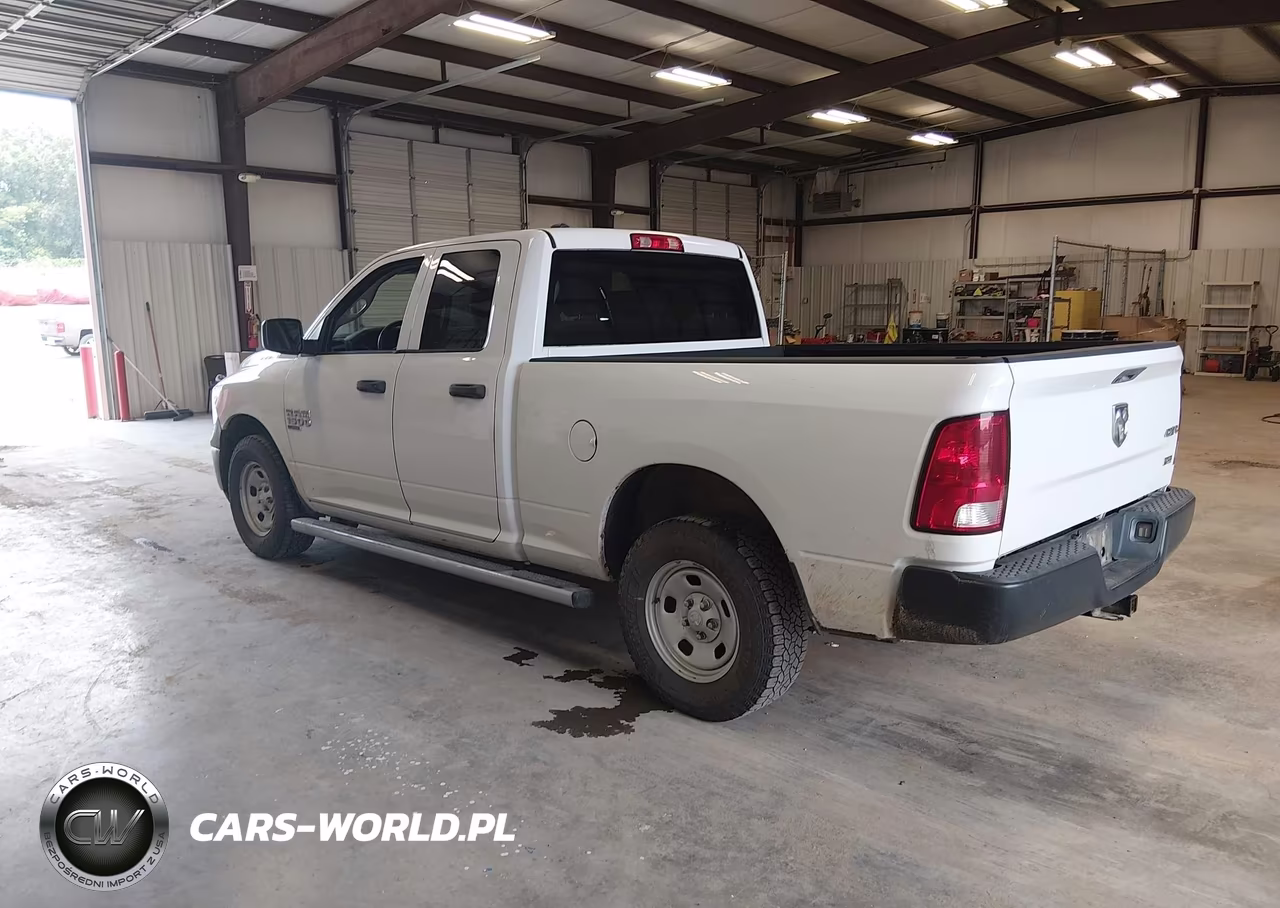2019 Ram 1500 Classic Tradesman 4X4 6'4 Box VIN:1C6RR7FG5KS629536 - 3