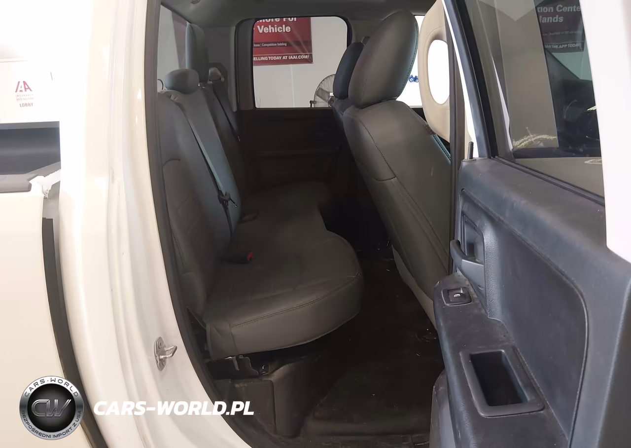 2019 Ram 1500 Classic Tradesman 4X4 6'4 Box VIN:1C6RR7FG5KS629536 - 8