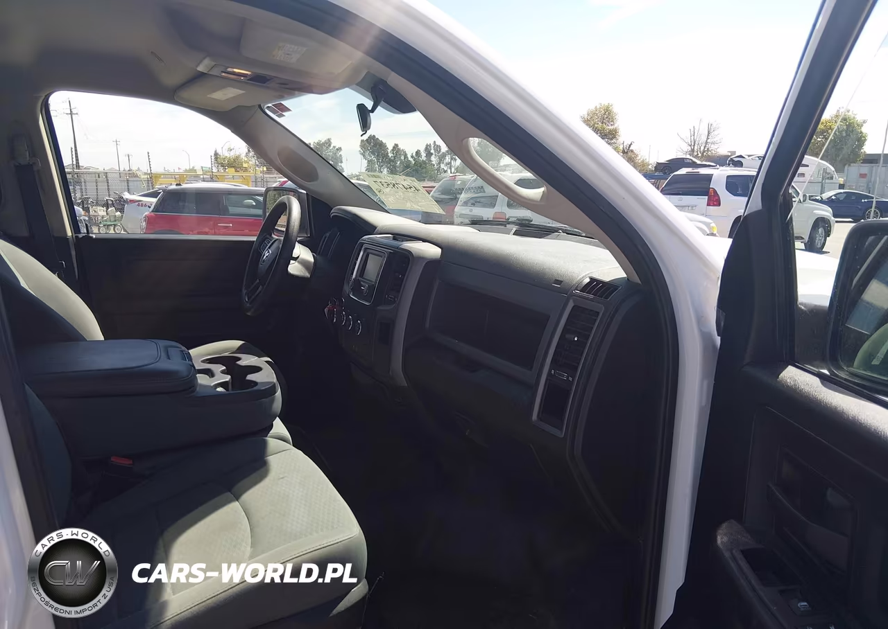 2019 Ram 1500 Classic Tradesman 4X2 5'7 Box VIN:1C6RR6KG2KS657164 - 5