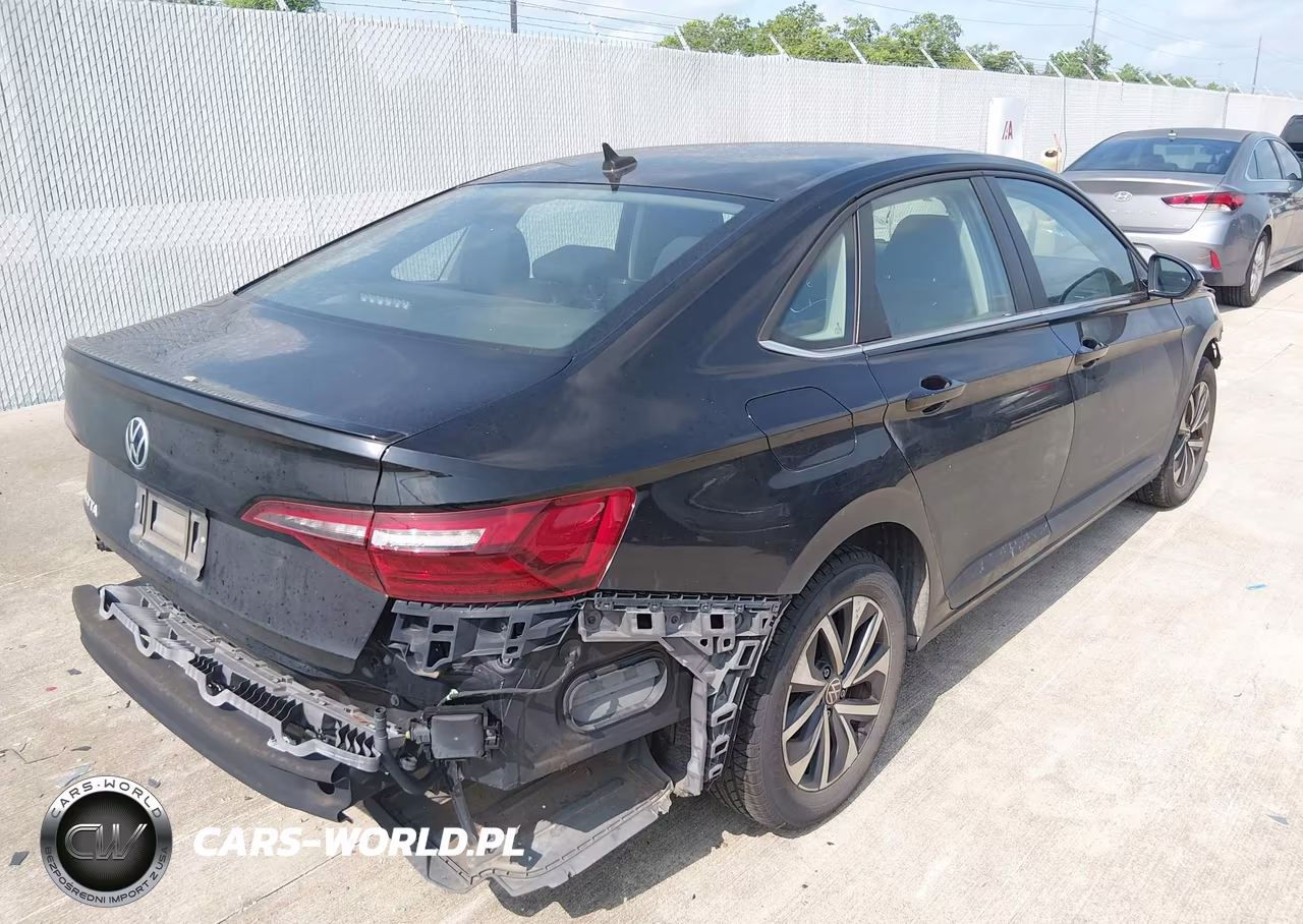 2023 Volkswagen Jetta 1.5T S VIN:3VW5M7BU6PM022043 - 4