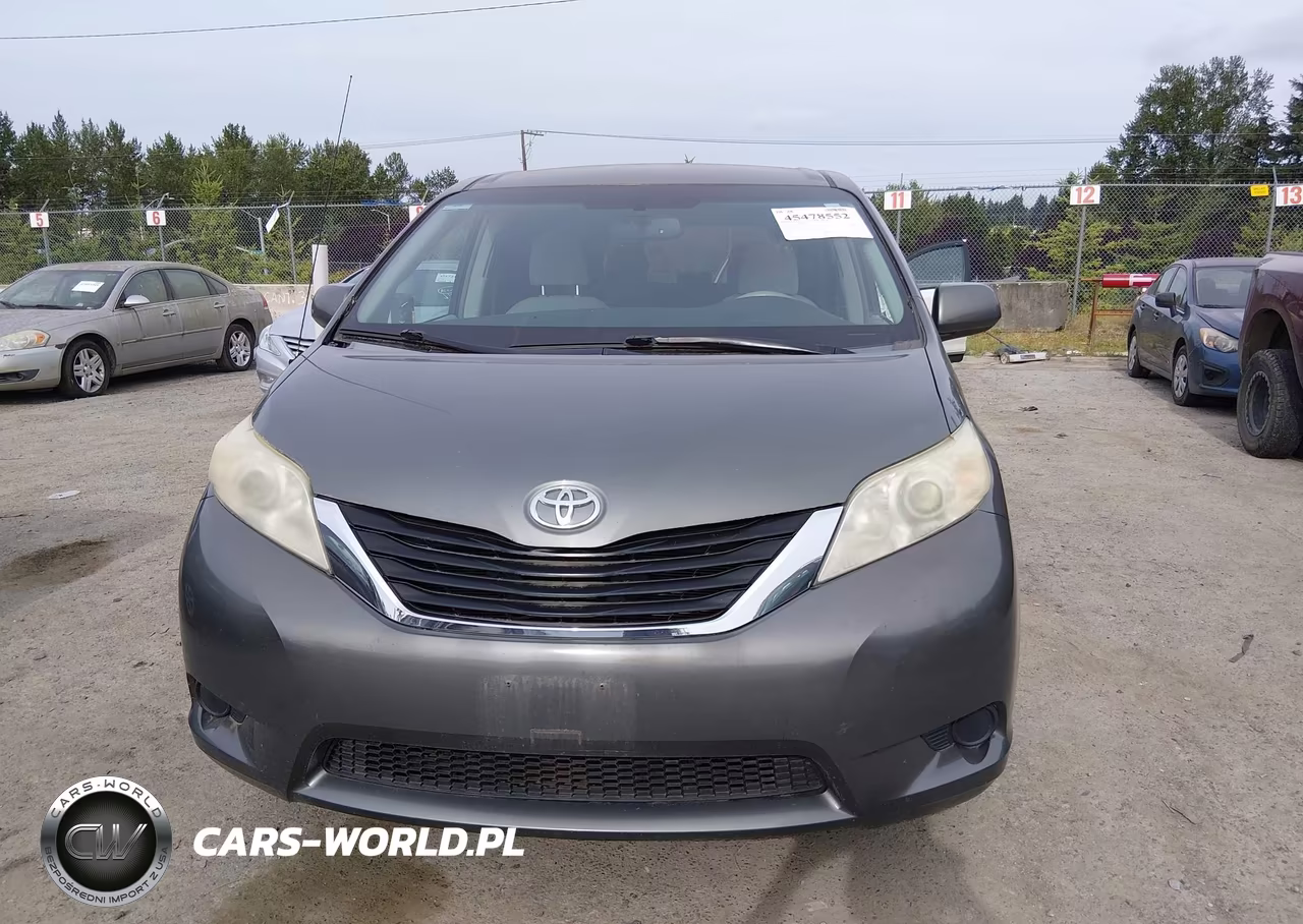 TOYOTA SIENNA LE VIN:5TDKK3DC8BS037614 - 12
